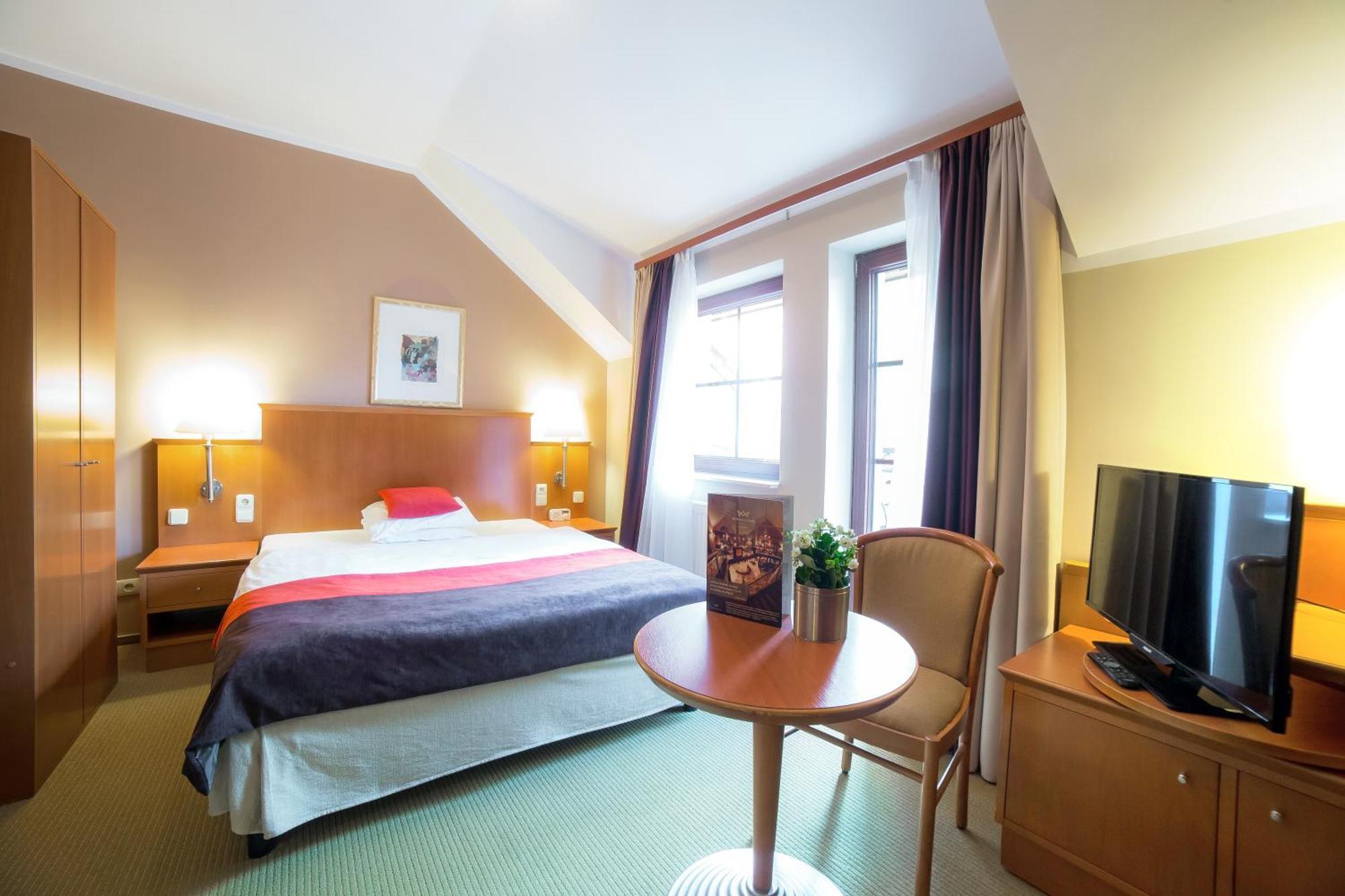 Hotel Klewinowo Conference & Spa Oda fotoğraf